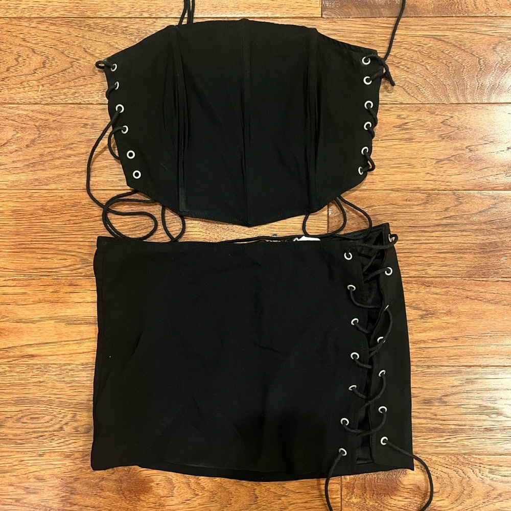 Two piece set